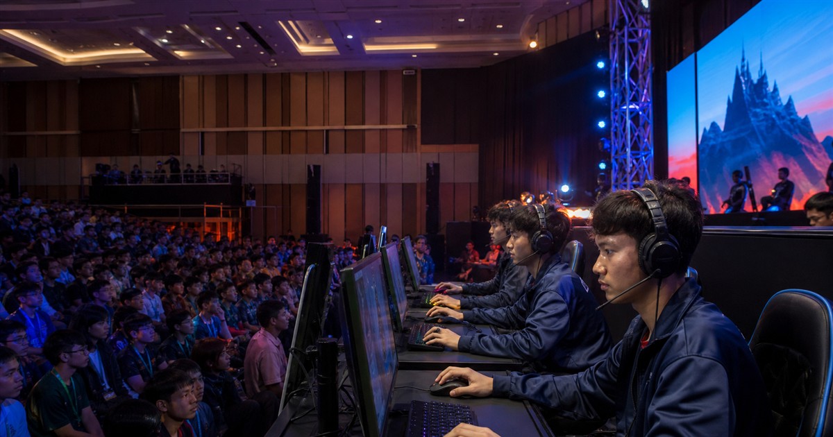 Cambodian esports competitors at a Phnom Penh tournament